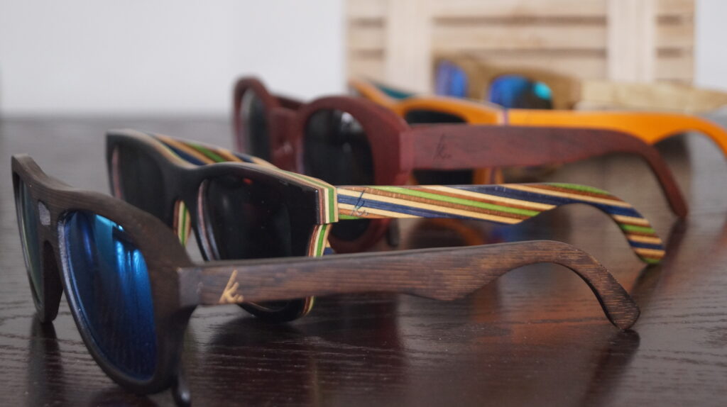 5 Reasons Why You Should Buy Wooden Sunglasses